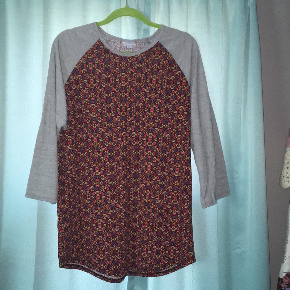 LulaRoe top